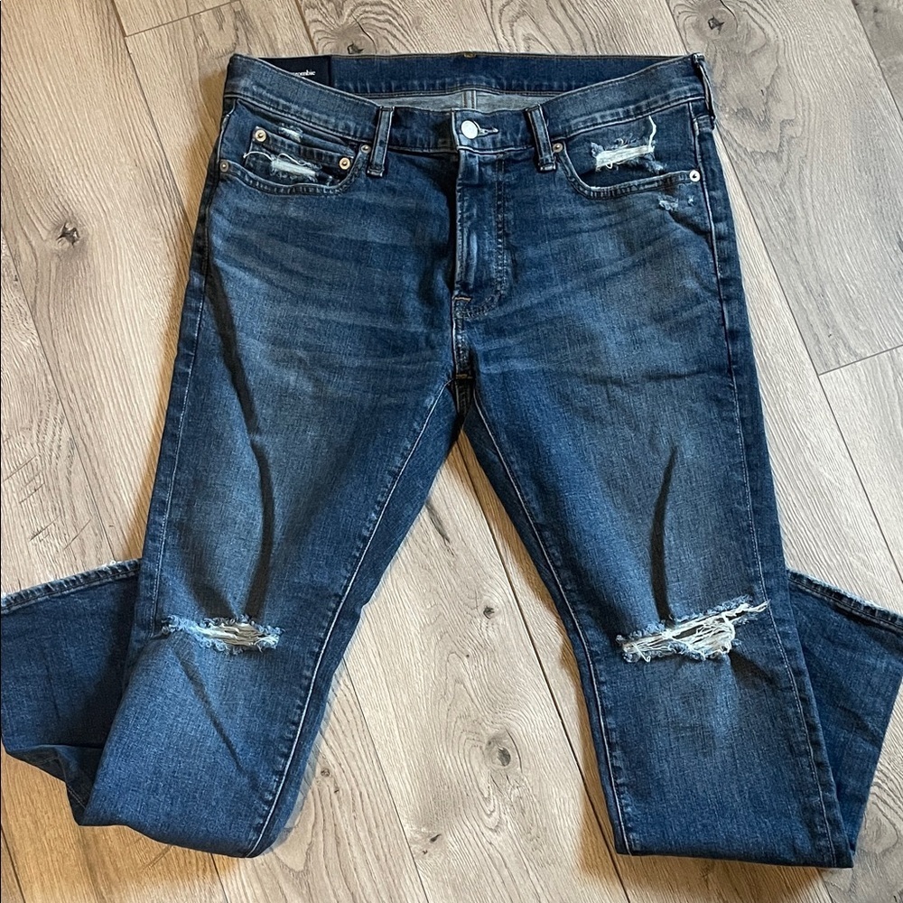 Abercrombie & Fitch Men's Dark Blue Skinny Jeans